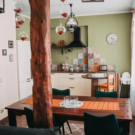 Apartment Family In Center And Free Parking